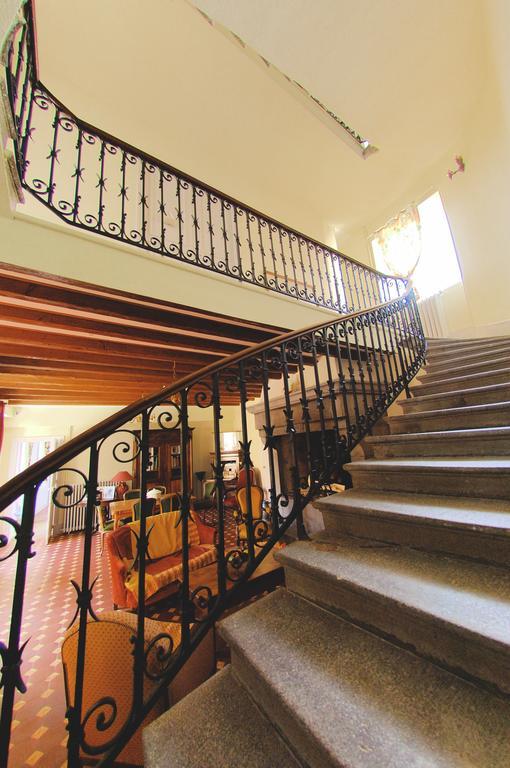 La Maison De Mariecamille Saint-Germain-Lembron Exterior foto